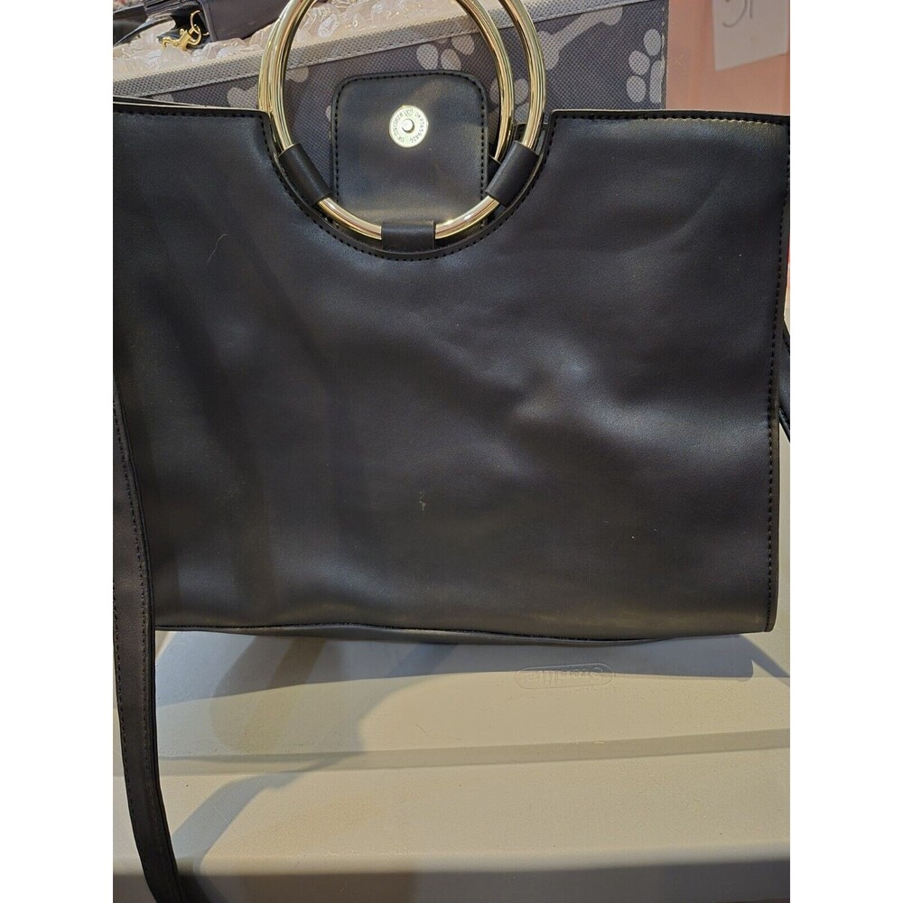 Gorgeous Liz Claiborne Convertible Crossbody Black Silver Circle Handle Tote